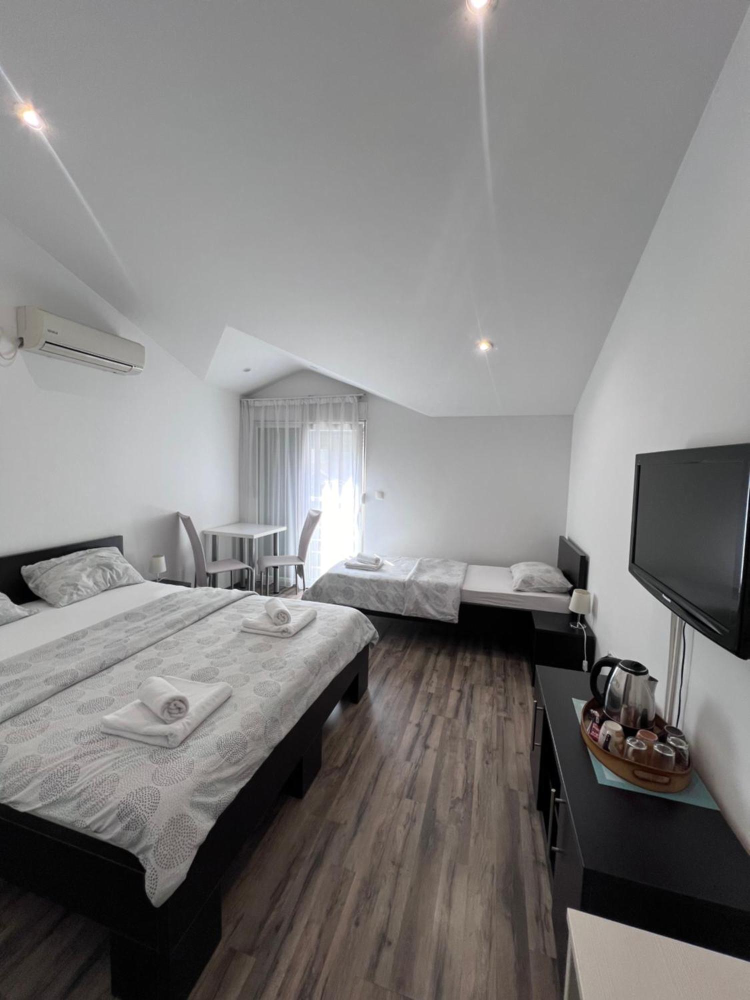 Apartments & Rooms Villa Zaad Мостар Екстериор снимка